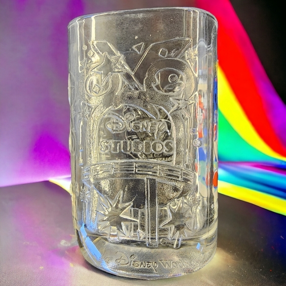 McDonald's & Disney's 2000 Walt Disney World Glass. MICKEY MOVIE DIRECTOR - Picture 7 of 8